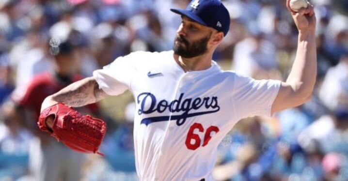 メジャーリーグGIANTS 野球　ラグ hq720.jpg?sqp=-