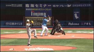2回裏、筒香選手がライトスタンドへ2者連続となる第5号ホームランを放ち追加点！