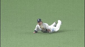 【4回表】ファインプレー!! ライオンズ・西川愛也 左中間に落ちそうな打球をダイビングキャッチ!! 2025年6月10日 埼玉西武ライオンズ 対 阪神タイガース