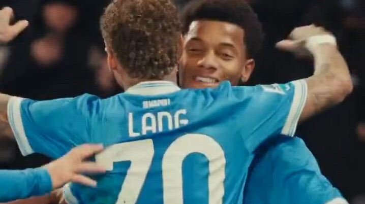 VfBシュトゥットガルトが「胸のリング100周年」記念特製ユニフォームを