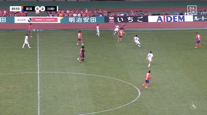 (サイン入り)ヴィキンタス・スリヴカ　リトアニア代表ユニフォーム14番 kmw71-21-sato_1.jpg