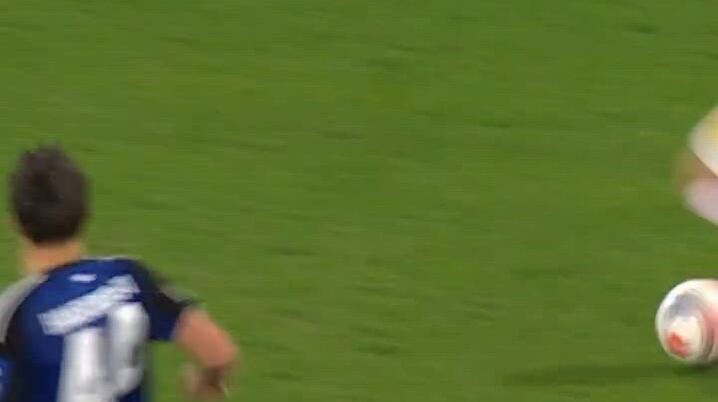 ドニエル・マレンがアストン・ヴィラに完全移籍【ドルトムント