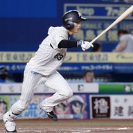 伏見工業の赤黒ジャージーが、懐かしくも新しい「京都工学院」として