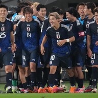 日本代表　公式ユニホーム　選手着用　名波　ジュビロ磐田　2001年　サッカー 日本代表公式ユニホーム選手着用名波ジュビロ磐田2001年サッカー