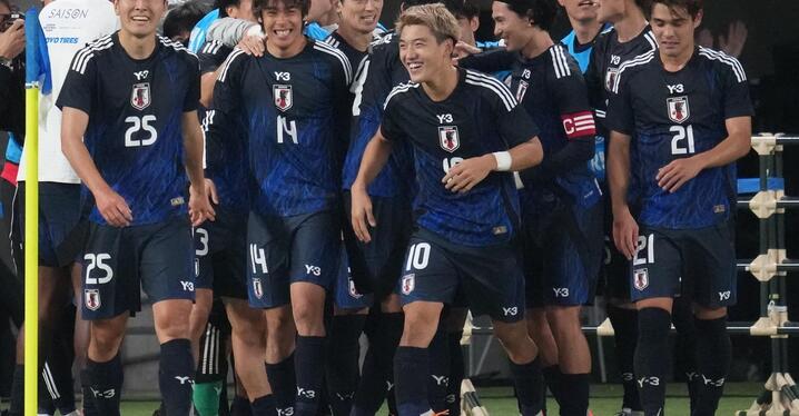 パオロ　マルディーニ　キャプテンマーク　ミラン パオロ様専用 マルディーニ キャプテンマーク ミラン - メルカリ