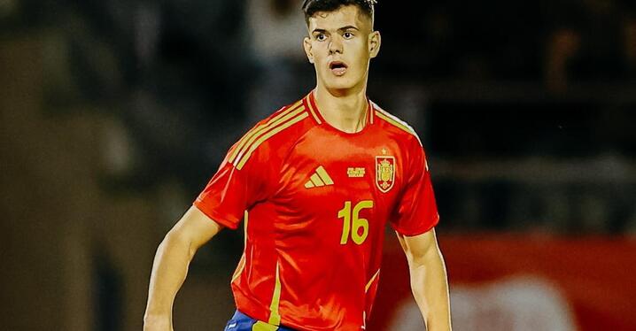 フェルナンド・トーレスと2027年まで契約延長 | アトレティコ