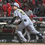 小川諒也選手、太田宏介選手サイン直筆 太田宏介選手から小川諒也選手へサプライズメッセージ!! #背番号