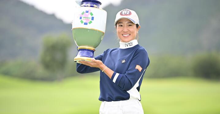 XXIO 中嶋常幸プロサイン入りキャディバッグ XXIO 中嶋常幸プロサイン入りキャディバッグ XXIO 中嶋常幸プロ