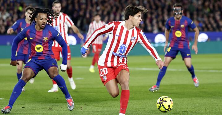 フェルナンド・トーレスと2027年まで契約延長 | アトレティコ・デ