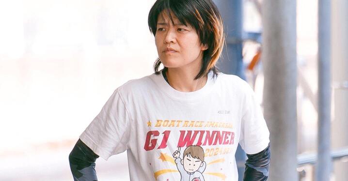 ⭐︎激レア⭐︎守屋美穂選手似顔絵 50枚限定パーカー BOATRACE】守屋美穂が大逆転の予選トップ通過へ全力 首位の三浦