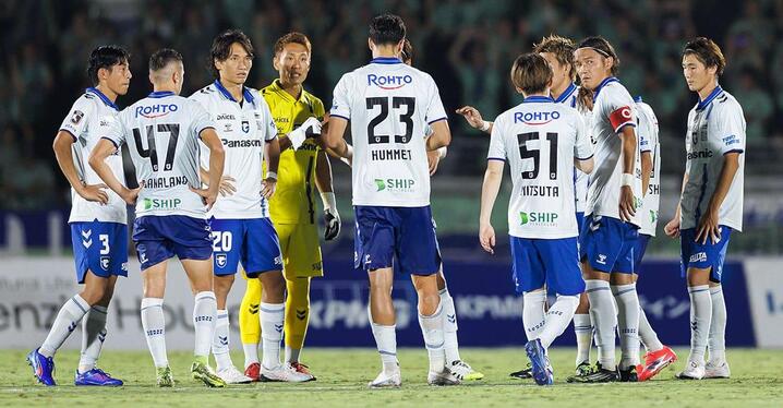 浦和レッズ vs ニューカッスル ユナイテッド XL 浦和レッズ vs ニューカッスル ユナイテッド XL - メルカリ