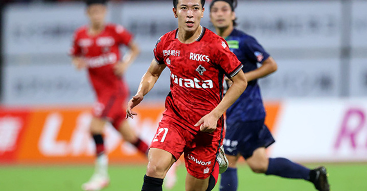 FW小柏が入籍を発表【FC東京】 - スポーツナビ