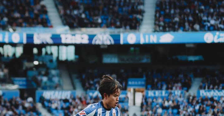 フェルナンド・トーレスと2027年まで契約延長 | アトレティコ・デ