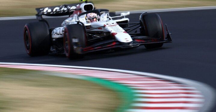 f1速報 Japanese GP - Friday Practice Fuji Speedway, Oyama, Japan