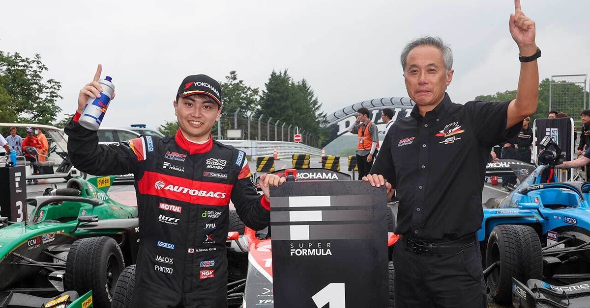 f1速報 PLANEX CARS - 明日のCTLピットにF1解説の小倉さんが登場