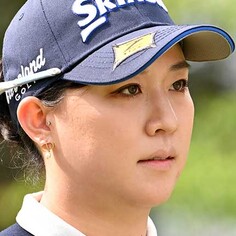 未使用　Srixon 香妻琴乃サイン入り　ゴルフキャディバッグ 香妻琴乃は予選落ち シャイアン・ウッズに復活のヒント 【LPGA