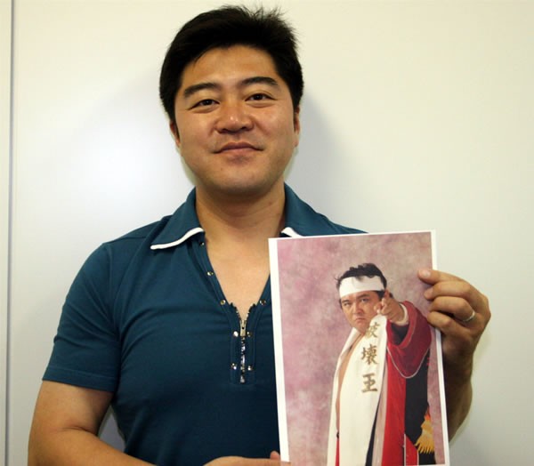 橋本真也「爆勝宣言」を作った男・鈴木修氏にインタビュー