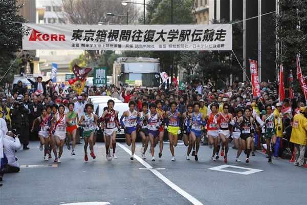 レース経過で振り返る箱根駅伝 激戦の優勝争いとエースの意地 スポーツナビ レース経過で振り返る箱根駅伝 激戦の優勝争いとエースの意地 スポーツナビ
