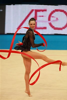 芸術性の女王 アンナ ベッソノワの美しき闘志 新体操 世界選手権 スポーツナビ