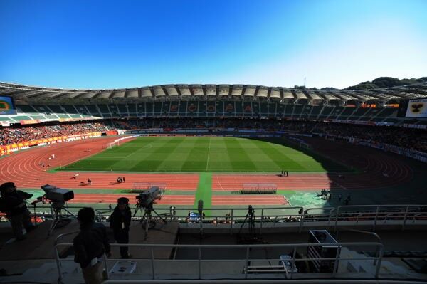名古屋と清水 明暗を分けたもの 天皇杯漫遊記2009 スポーツナビ 名古屋と清水 明暗を分けたもの 天皇杯漫遊記2009 スポーツナビ