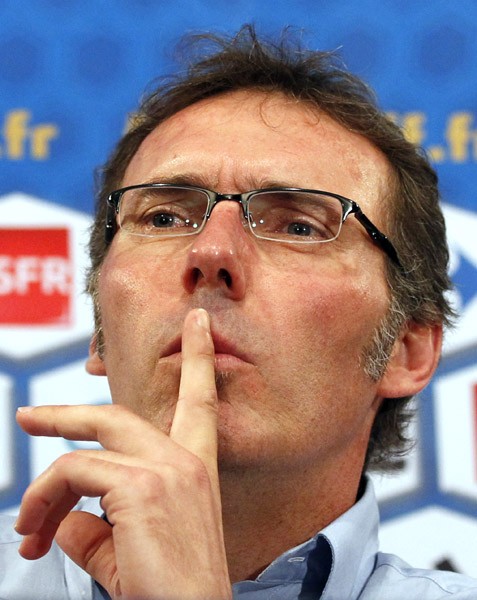 フランスのブラン新監督は、果たしてチームを立て直せるか