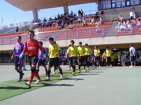 独自路線を突き進む柏 ポゼッションへのこだわり 高円宮杯 柏u 18 2 4 広島ユース スポーツナビ 独自路線を突き進む柏 ポゼッションへのこだわり 高円宮杯 柏u 18 2 4 広島ユース スポーツナビ