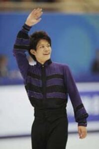優勝した小塚崇彦に見る 華 フィギュアスケート中国杯 スポーツナビ 優勝した小塚崇彦に見る 華 フィギュアスケート中国杯 スポーツナビ