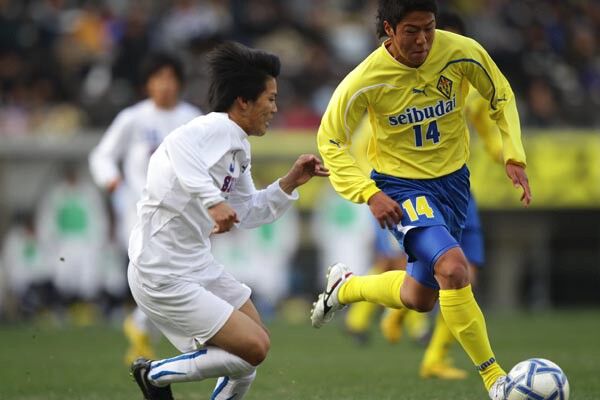 速攻型 の台頭 カウンターのイメージを覆す 第89回全国高校サッカー選手権 総括 スポーツナビ 速攻型 の台頭 カウンターのイメージを覆す 第89回全国高校サッカー選手権 総括 スポーツナビ