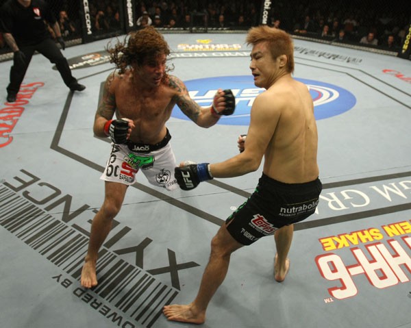 UFC オクタゴンキャンパス 格闘技