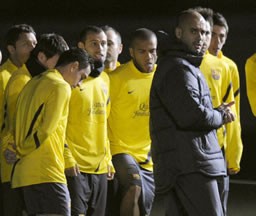 バルセロナの練習はグアルディオラ監督の話を合図に雰囲気が変わった。「やる時はやる」というメリハリを感じさせる
