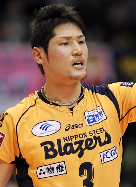 試合を見に来てもらうためには「まずは勝つこと」と語るエースの石島