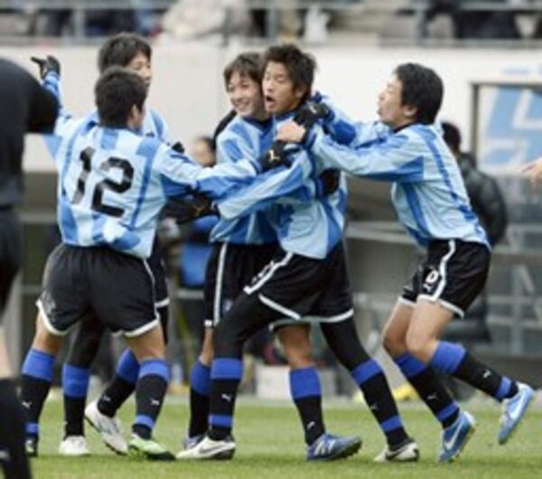 史上初の夢の舞台に挑む鵬翔の強み 攻守に粘り強さを発揮する 和 の力 スポーツナビ 史上初の夢の舞台に挑む鵬翔の強み 攻守に粘り強さを発揮する 和 の力 スポーツナビ