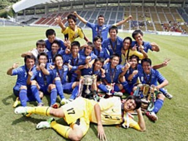 千葉対決制し市立船橋が誇示した強さ 悲喜こもごもの夏を過ごした逸材たち スポーツナビ 千葉対決制し市立船橋が誇示した強さ 悲喜こもごもの夏を過ごした逸材たち スポーツナビ