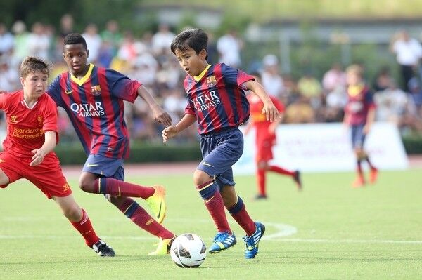 バルサの選手はサッカーを知っている 日本と欧州の差を示す言葉の意味 スポーツナビ バルサの選手はサッカーを知っている 日本と欧州の差を示す言葉の意味 スポーツナビ