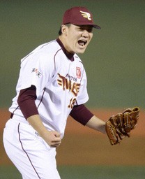 第2戦で1失点完投勝利した楽天・田中。勝敗をタイにして舞台は東京ドームに移る
