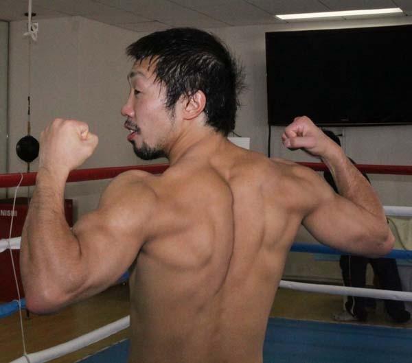 ★★★　ボクシング 更新 八重樫 東 21試合DVD11枚　★★★ ボクシング】23日、IBF王者ムザラネに挑戦！ 八重樫東、公開