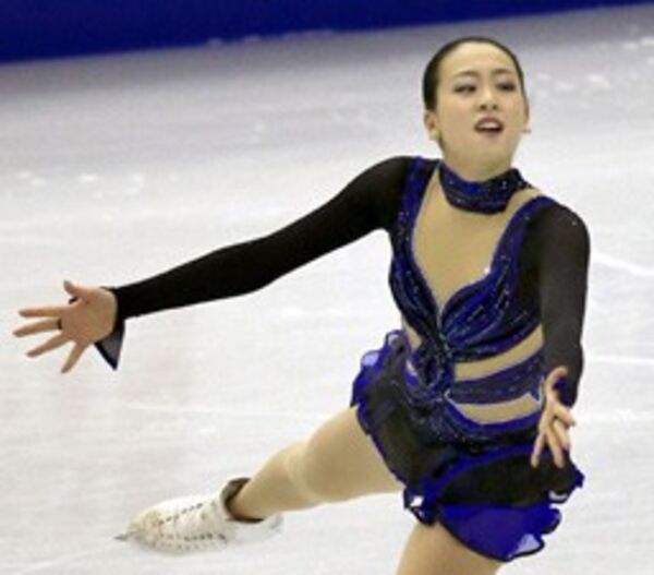 守らず攻める浅田真央の強さ gpファイナル女子fs解説 スポーツナビ 守らず攻める浅田真央の強さ gpファイナル女子fs解説 スポーツナビ