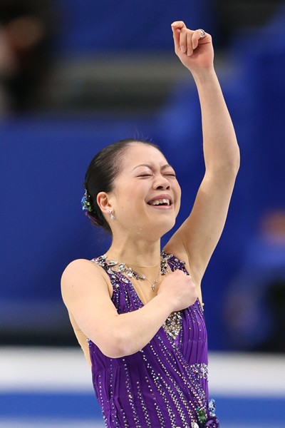 鈴木明子が人生を歌い上げる 愛の讃歌 フィギュア プログラム曲紹介ｖｏｌ ３ スポーツナビ