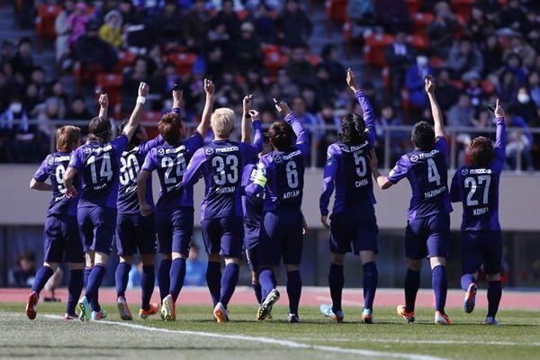 戦力の好循環でリベンジを果たした広島 ゼロックス杯 広島対横浜fm スポーツナビ 戦力の好循環でリベンジを果たした広島 ゼロックス杯 広島対横浜fm スポーツナビ
