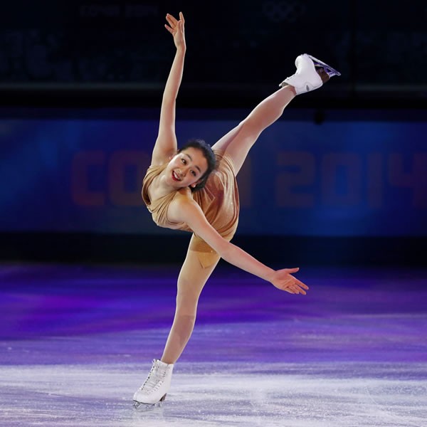 浅田真央が“スマイル”全開の演技を披露した