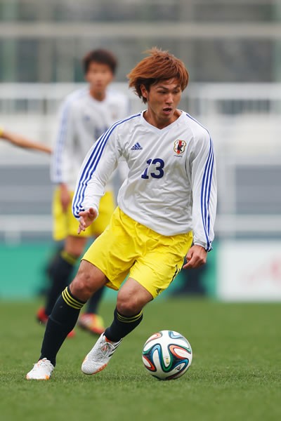 西が丘で行われたU−21とU−19の練習試合に出場したC大阪の南野。全得点に絡む活躍を見せた