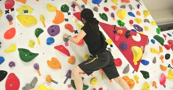 ビギナー必見 僕たちがボルダリング女子にときめく瞬間6選 スポーツナビdo ビギナー必見 僕たちがボルダリング女子にときめく瞬間6選 スポーツナビdo