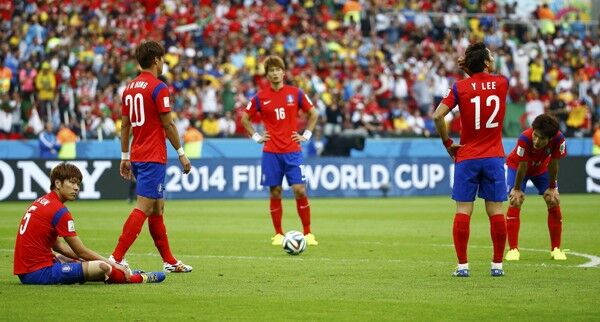 韓国 史上最強 チームが衝撃の敗戦 海外か国内か 論争で窮地に立つ スポーツナビ 韓国 史上最強 チームが衝撃の敗戦 海外か国内か 論争で窮地に立つ スポーツナビ