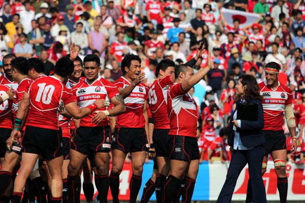 イタリアに初めて勝ち、国際試合10連勝で、世界ランクを過去最高の10位に上げた日本代表