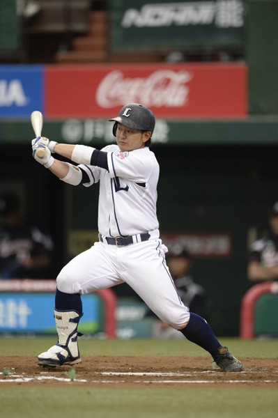 潮崎2軍監督が「弱点が無い」と言う森の打撃。強打者である中島や浅村と同様に「来た球を打つ」という考え方を持っている