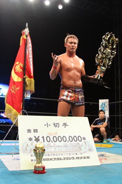 オカダが中邑を粉砕し、2年ぶりG1優勝＝棚橋がAJに勝利も