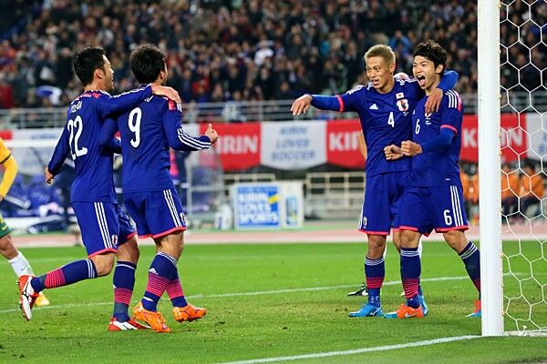 明確にうかがえた本田圭佑の変化 リーダーとしての自覚を押し出した2連戦 スポーツナビ 明確にうかがえた本田圭佑の変化 リーダーとしての自覚を押し出した2連戦 スポーツナビ