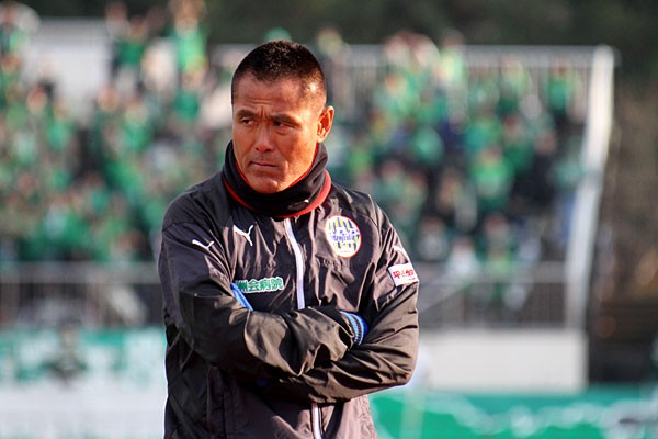 Jリーガーの間でも有名な石崎監督(写真)の「フィジテク」。川崎時代には中村ら才能ある若手を多く起用し、チームを作ってきた