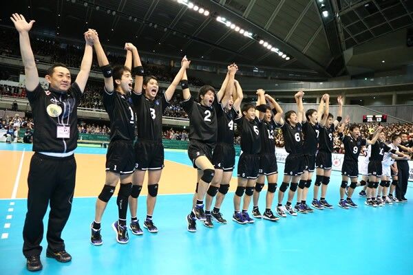 巧さ に 高さ が加わった東福岡 長身選手を鍛え 悲願の春高バレー初制覇 スポーツナビ 巧さ に 高さ が加わった東福岡 長身選手を鍛え 悲願の春高バレー初制覇 スポーツナビ