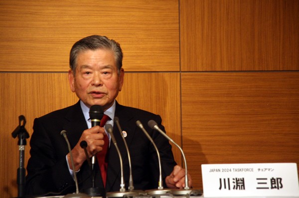 bjリーグ、NBLの代表者会議を終え、会見に臨んだ川淵チェアマン